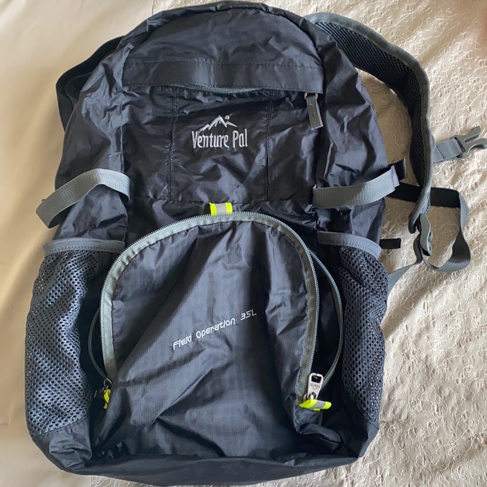 Venture Pal Hiking Backpack